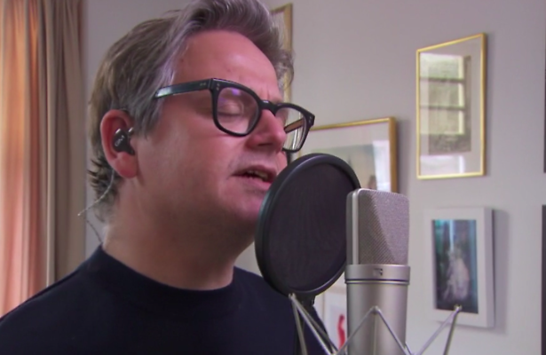 Guus Meeuwis brengt ode aan mensen in vitale beroepen